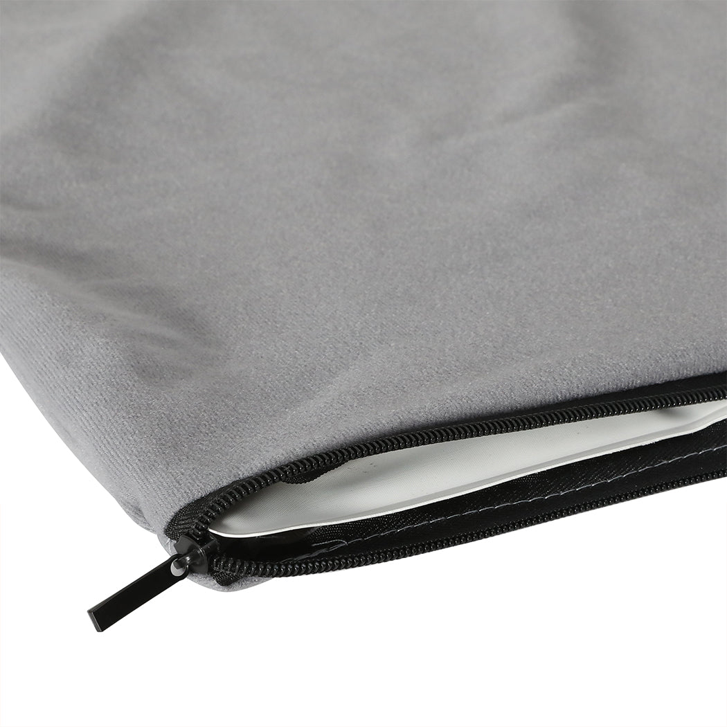 Medium-1864184565761970179