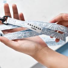 Cocopup London – LUXE Dog Lead – Baby Blue Flower